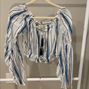 Summer off the shoulder crop